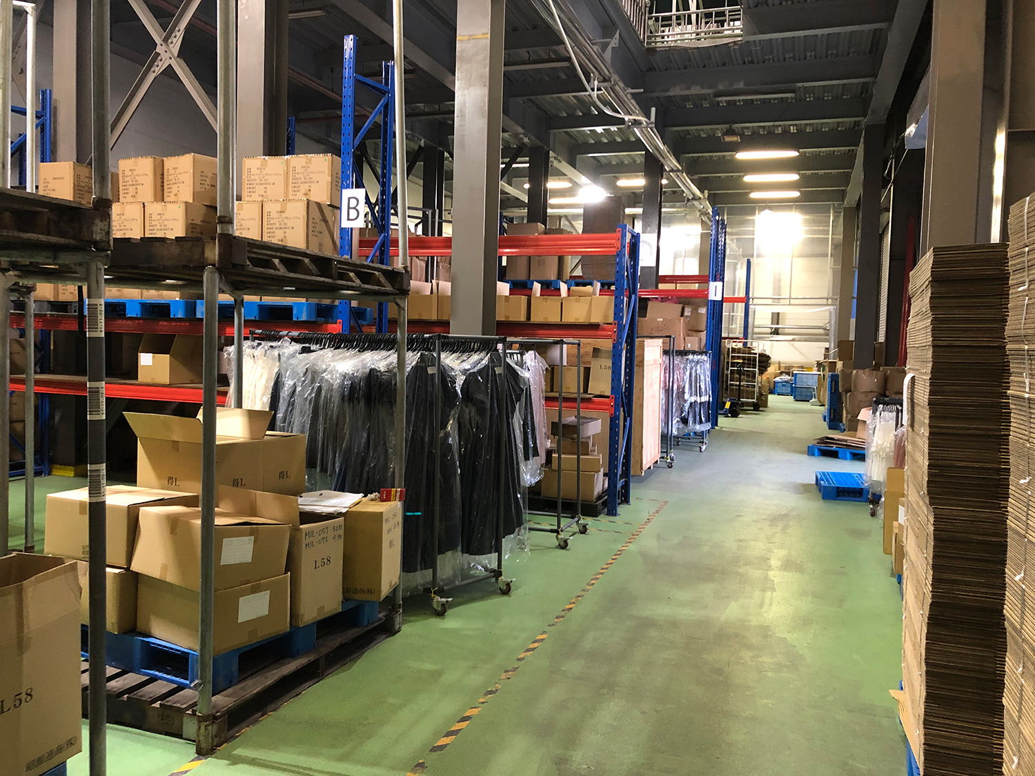 株式会社 リプスアンドロジはアパレル業に特化したロジスティック