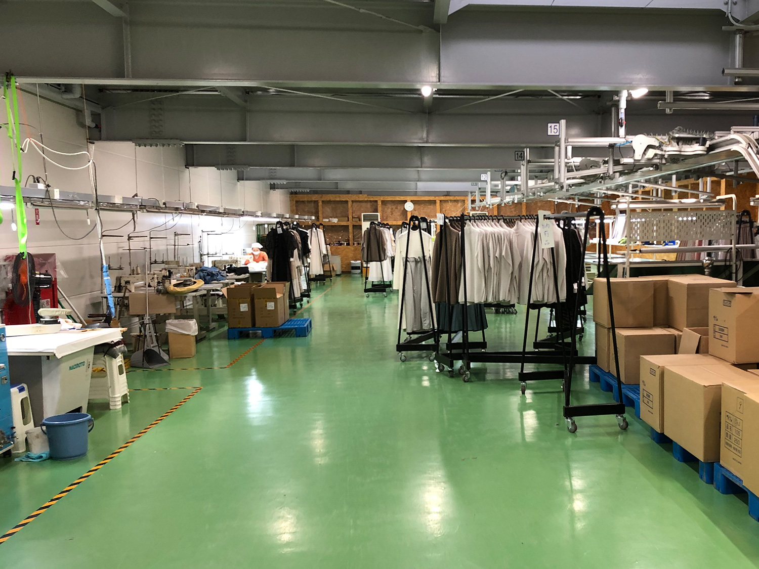 株式会社 リプスアンドロジはアパレル業に特化したロジスティック